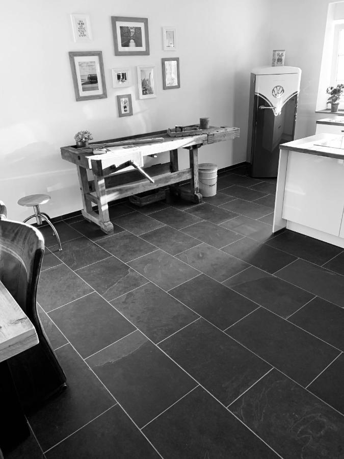 Hier Steckt Liebe Drin ! Appartement Dormagen Buitenkant foto