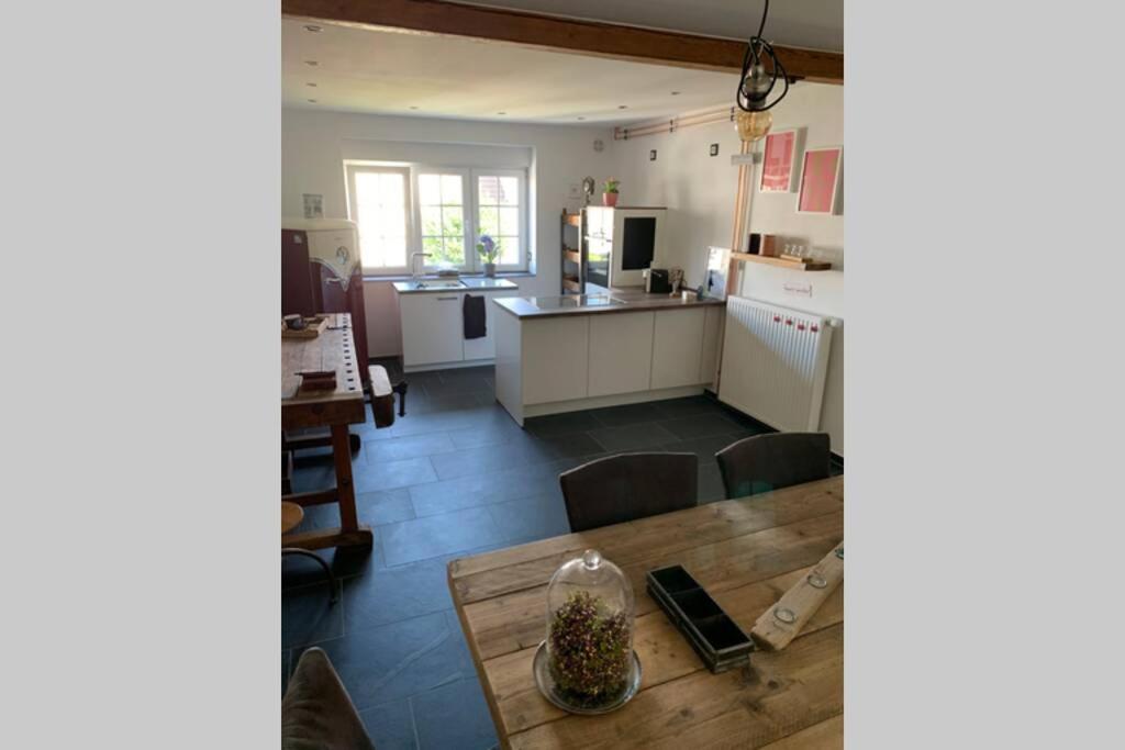 Hier Steckt Liebe Drin ! Appartement Dormagen Buitenkant foto