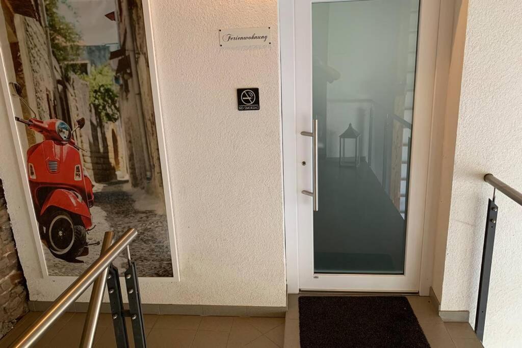 Hier Steckt Liebe Drin ! Appartement Dormagen Buitenkant foto