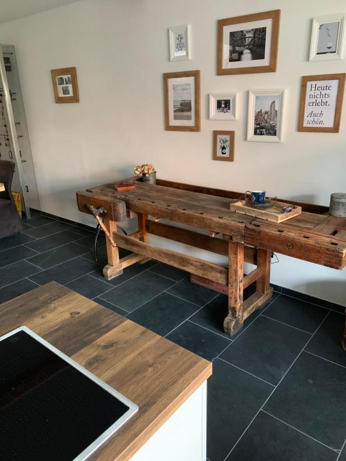 Hier Steckt Liebe Drin ! Appartement Dormagen Buitenkant foto