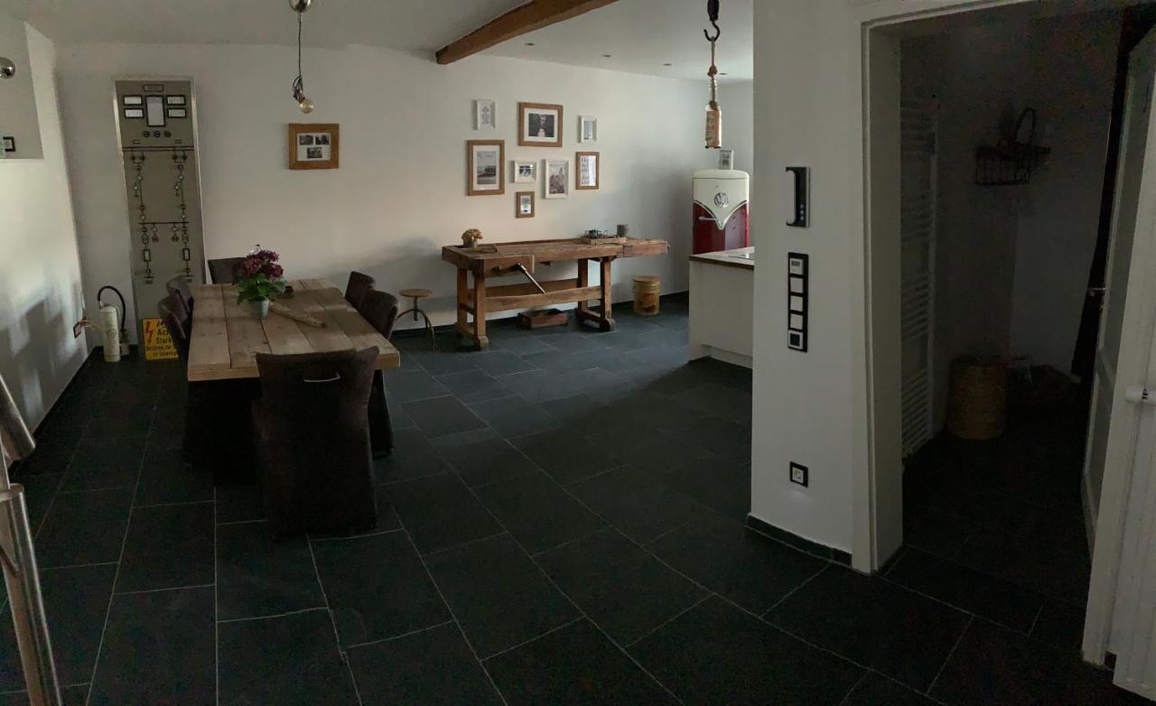 Hier Steckt Liebe Drin ! Appartement Dormagen Buitenkant foto