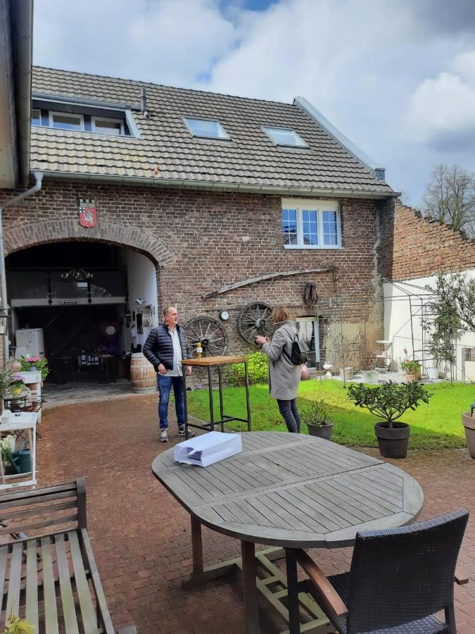 Hier Steckt Liebe Drin ! Appartement Dormagen Buitenkant foto
